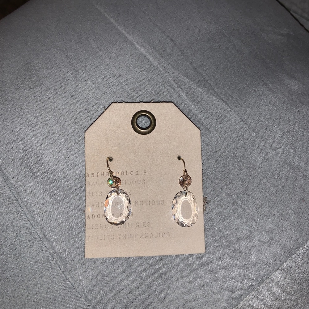 Dangle earrings